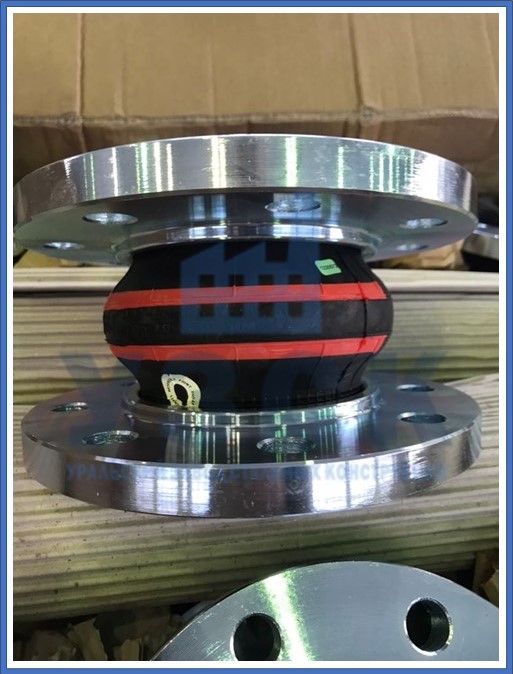 компенсатор резиновый фланцевый в Сергиевом Посаде